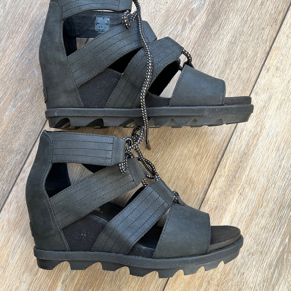 Sorel platform wedge Black Women's Sandals sz 8 EUC - Picture 7 of 8